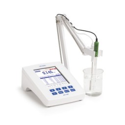 pH-/mV-/ionomètre de laboratoire qualité recherche Hanna Instruments