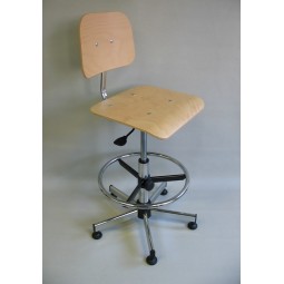 Siège en Bois avec dossier sur patins