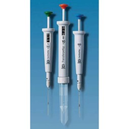 Pipette à déplacement...